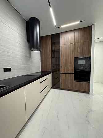 Продаж 2 кімнатної квартири в ЖК Парус Сіті  Преміум Львов