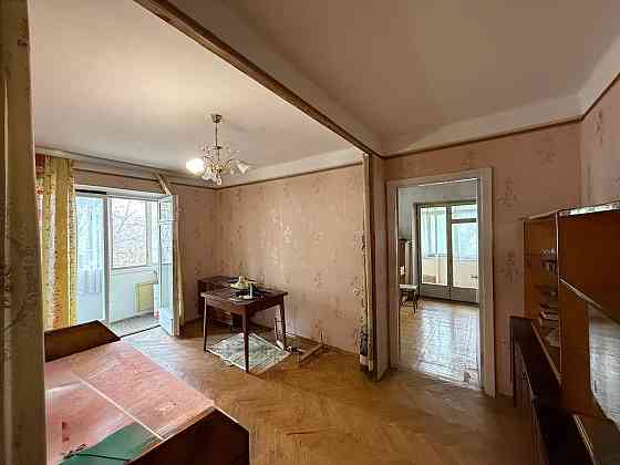 Київ. Зодчих. Продаж 2х квартири з Балконами. Без Комісії Киев