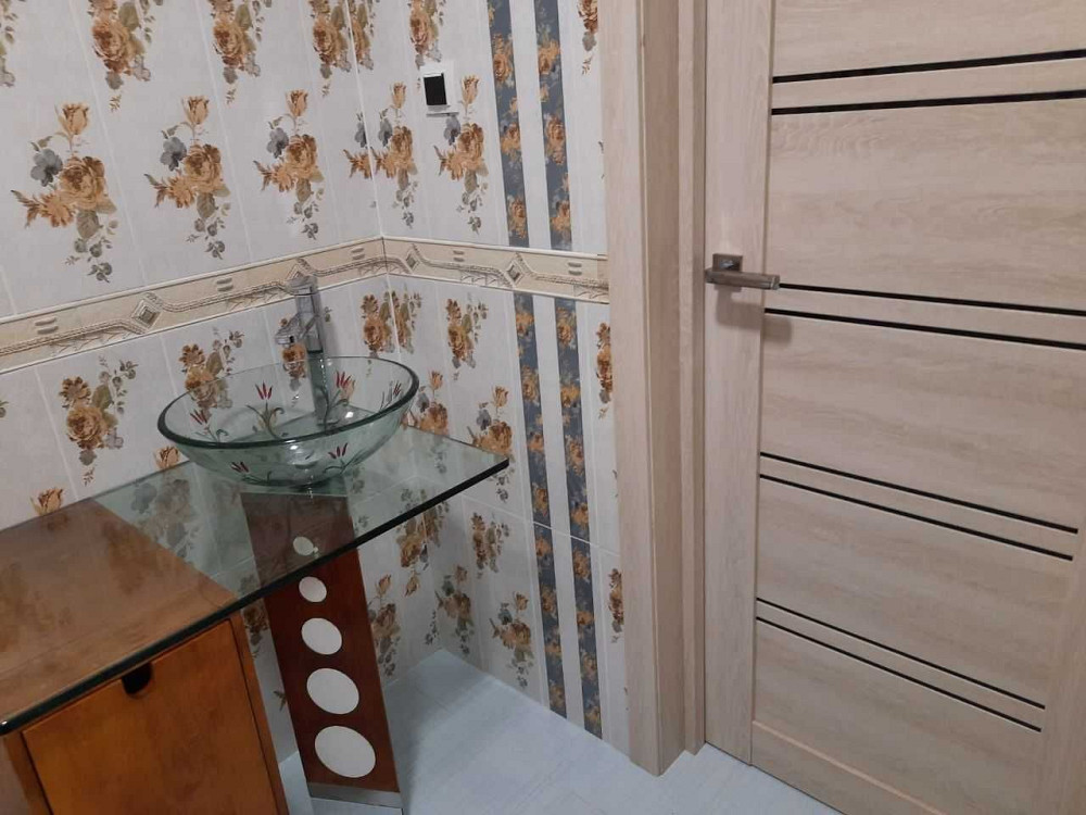 Продам 2к.кв.ЖК Речной квартал,ул.Франковская 10б,5\7,пл81м2,капремонт Харків - зображення 4