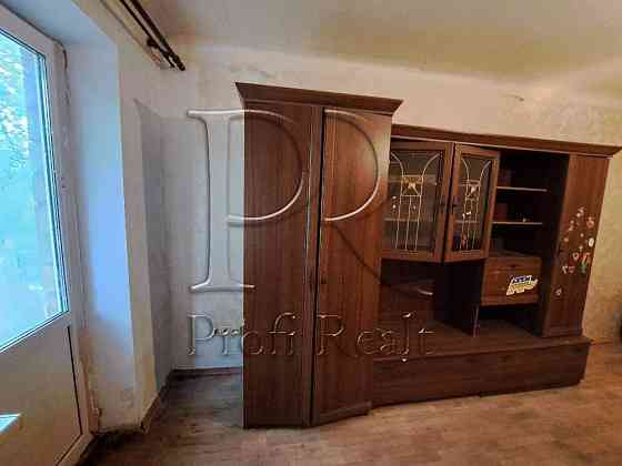 Продаж 1 кімн. квартири вулиця Антонова 4/Солом'янський рн Киев