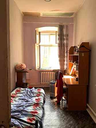 4-кімнатна квартира на вул. 10 квітня Одесса