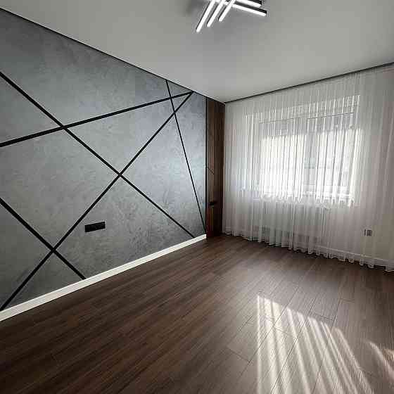 Продається 1 кімнатна квартира з ремонтом Івано-Франківськ Крихівці