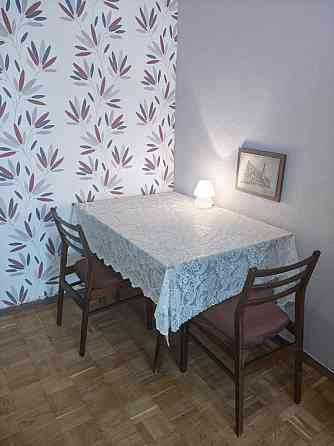 Роздільна 2 к , бульвар Академіка Вернадського 87 Киев