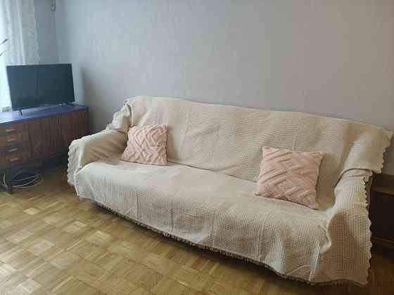 Роздільна 2 к , бульвар Академіка Вернадського 87 Киев