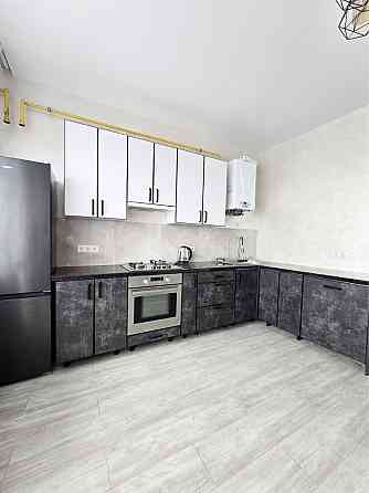 ПЕРША ЗДАЧА! Здам 3х НОВОБУДОВУ, СПОРТИВНА (КВАРЦ), гараж, посудомийна Черновцы