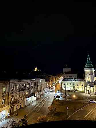 Оренда  2-кімнатної квартири в австрійському люксі біля Парку Франка Львов