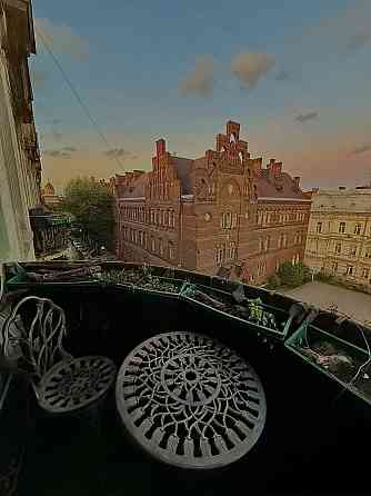 Оренда  2-кімнатної квартири в австрійському люксі біля Парку Франка Львов