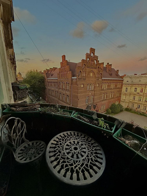 Оренда  2-кімнатної квартири в австрійському люксі біля Парку Франка Львов - изображение 1