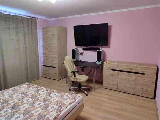 2к після ремонту вул.Веденська 26 ст.м Контрактова площа 10 хв пішки Киев