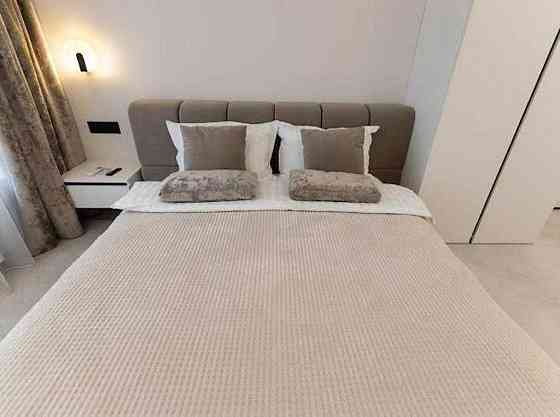 Здам квартиру, дизайнерський ремонт, метро Голосіївська, White Lines Киев