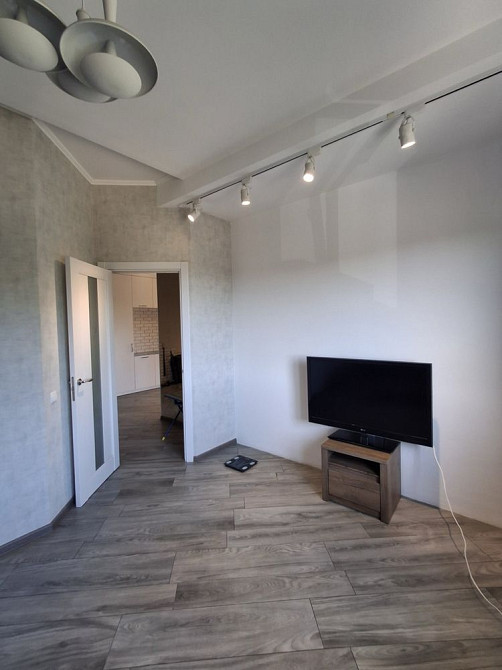 Продажа евродвушки(студия и спальня)в закрытом малоквартирном доме Чорноморськ - зображення 6