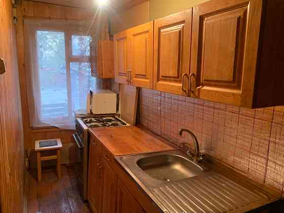 МІ Продається двокімнатна квартира в Чернівцях біля пам’ятника трамваю Черновцы