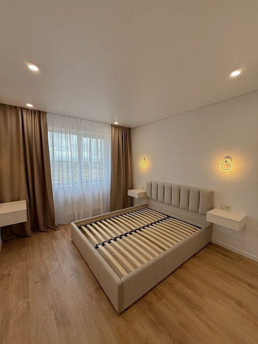 Продам простору 1-спальневу квартиру з ремонтом. ЖК "На Щасливому" Рівне - зображення 2