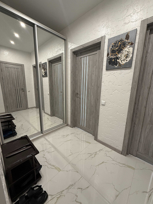 1к з ремонтом ,яка підходить під Єоселю.Будинок до 3-х років Ірпінь - зображення 8