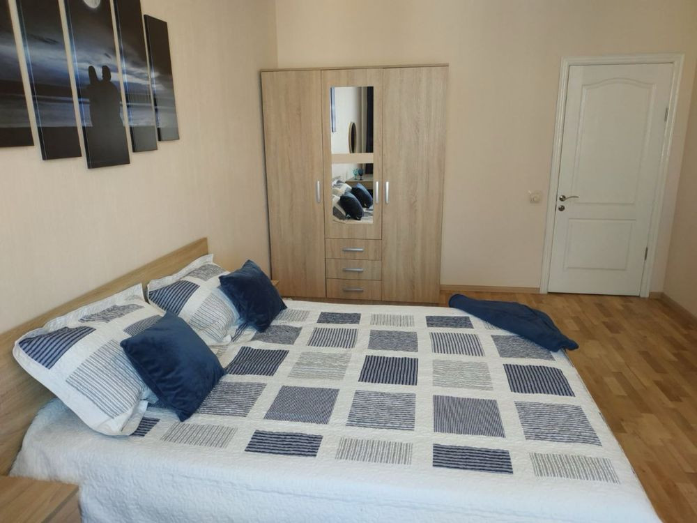 Оренда 3кв. 102м. Вул. АхматовоЇ 45 Метро 10 хв  пішки .ТРЦ RIVER MALL Київ - зображення 2