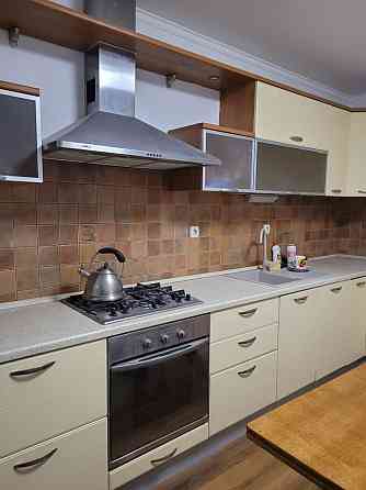 Оренда 3 км.кв.вул.Незалежності(Драмтеатр),кімнати окремі,перша здача. Івано-Франківськ