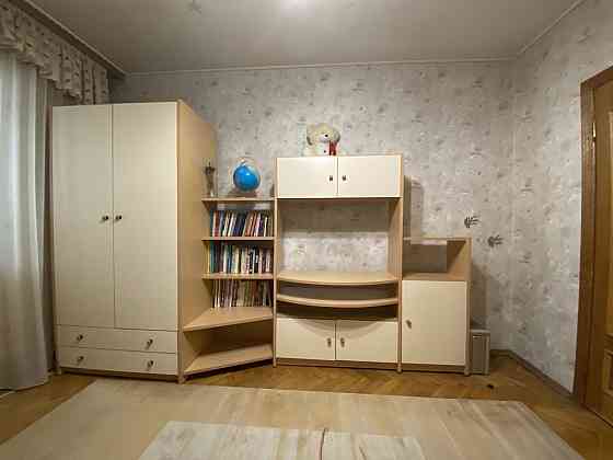 Оренда 2-кімнатної квартири на Троєщини (вул. Червоної Калини, 3). Киев