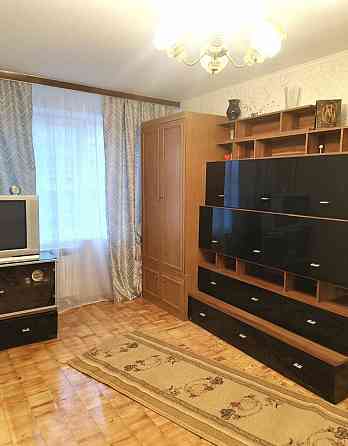 Здам чудову квартиру на Виноградарі! Киев