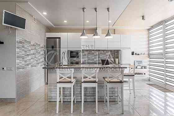 Оренда ДИЗАЙНЕРСЬКОЇ 1-кімн квартири в ЖК Либідь вул. К. Малевича Киев