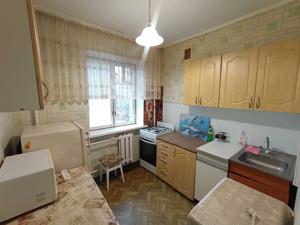 Недорога 1-к на Будівельників, 8 (Дарницька площа) Київ - зображення 4