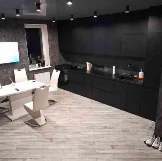 Продаю  2-уровневую  квартиру с мебелью и техникой – заезжай и живи Харьков