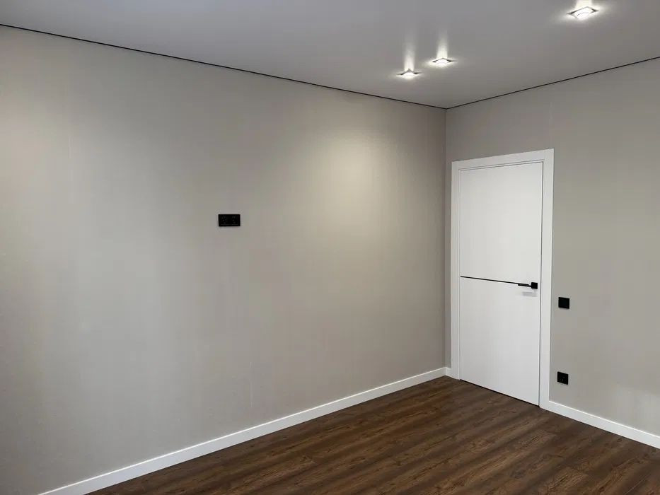 Продам 1-кімнатну з новим ремонтом в ЖК Емоція/Хотів (Чабани) Хотов - изображение 5