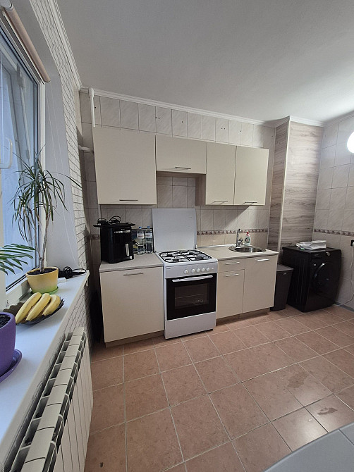 Власник! Продам 3 комнатную квартиру в Хортицком районе,  15 микр. Запорожье - изображение 2