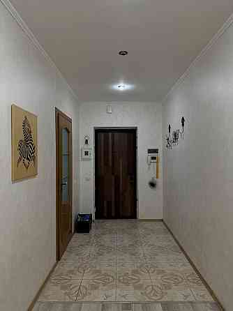 Продаж 2-к квартира 91 м2 З СУЧАСНИМ РЕМОНТОМ і МЕБЛЯМИ в центрі Бучі Буча