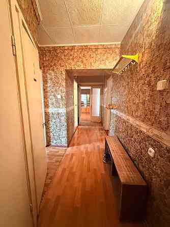 Продам 4 комнатную квартиру в жилом состоянии на В.Шума Черноморск