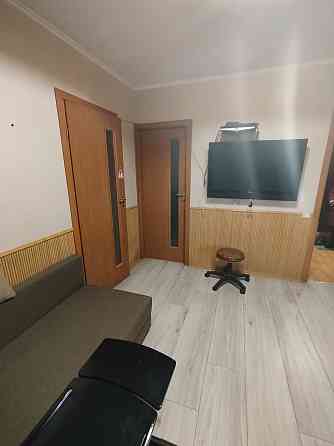 Здам 2-кімнатну квартиру-студію на Воскресенці поруч ТЦ “Квадрат” Київ