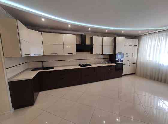 Оренда 5 кім. квартира в буд. клубного типу, вул. Стрийська. Львов