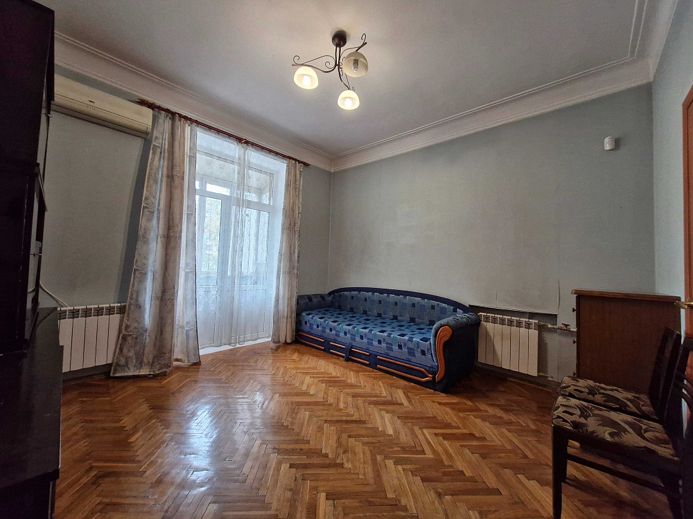 Оренда 2к квартири Харківське шосе 13, сталінка Київ - зображення 4