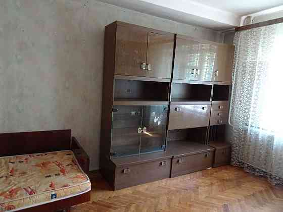 Разумовского, 2к раздельная квартира, метро Житомирская Святошино Київ