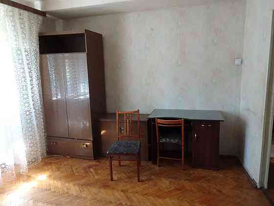 Разумовского, 2к раздельная квартира, метро Житомирская Святошино Київ