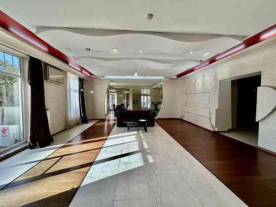 Аренда трехкомнатной квартиры . Клубный дом. Французский бульвар Одесса