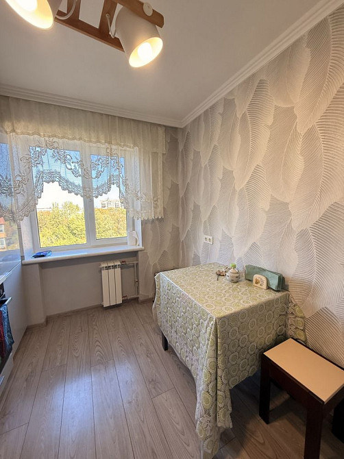 Сдам до лета 2 ком.с евроремонтом на 1 Мая Черноморск - изображение 2