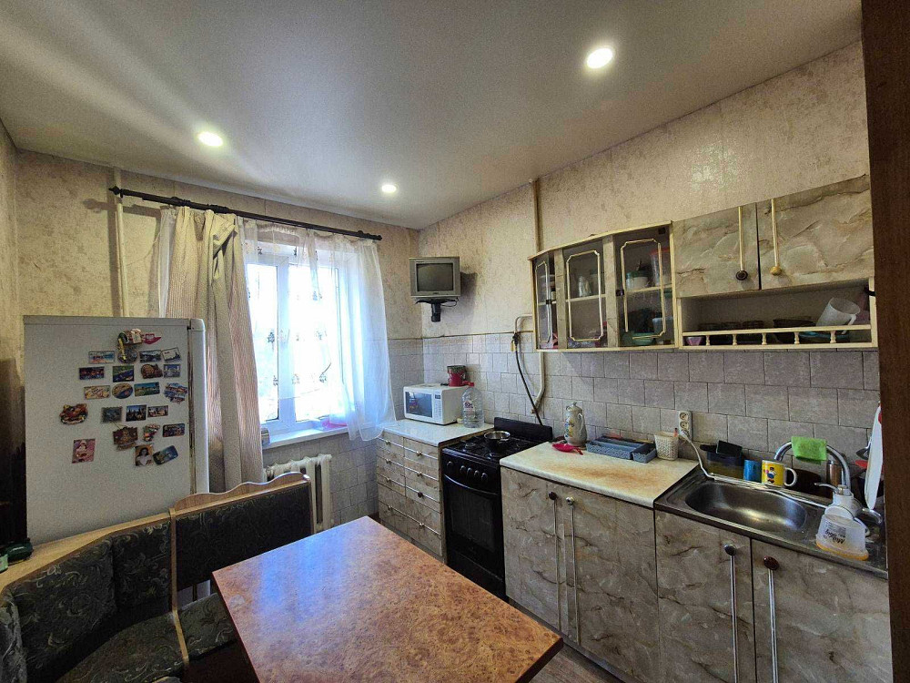 Продаю 4-кімнатну квартиру на Дружбі Кривой Рог - изображение 1