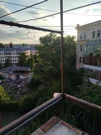 Продам 1 кімнатну квартиру  Бульварно-Кудрявська 8 б Киев