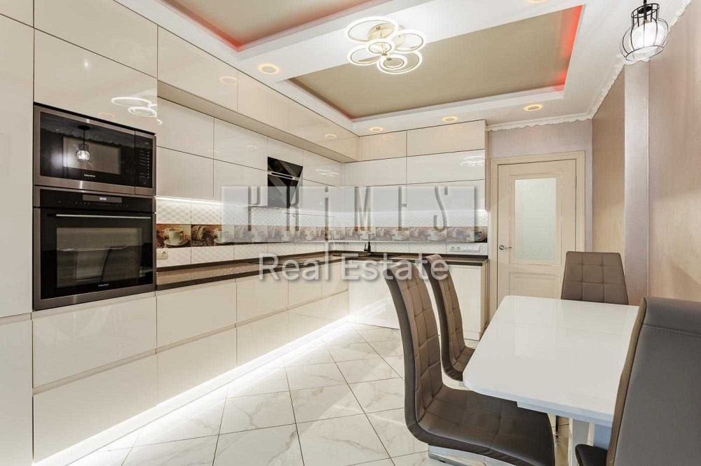 Продаж  просторої 3 кімнатної квартири  79.30 м2  в ЖК Володимирський Киев - изображение 4