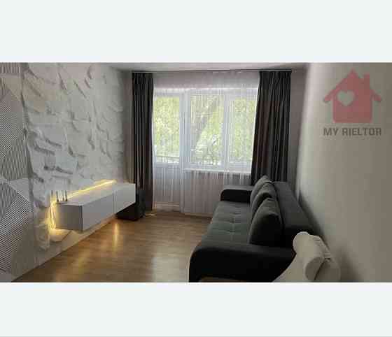 Продаж 1-кімнатної квартири в центрі міста Ужгород