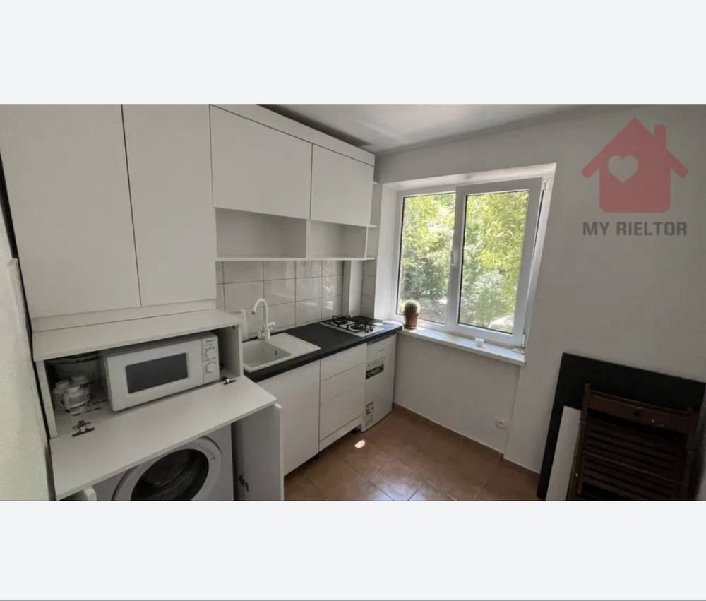 Продаж 1-кімнатної квартири в центрі міста Ужгород - изображение 4