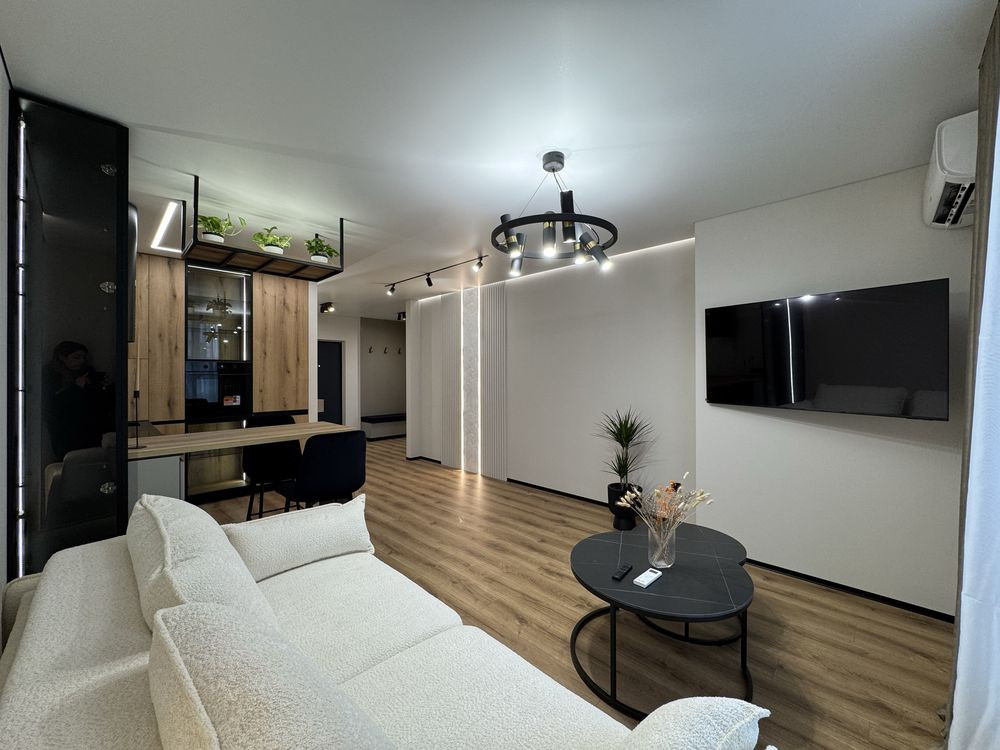 Вишукана,простора однокімнатна на березі озера Ивано-Франковск - изображение 3