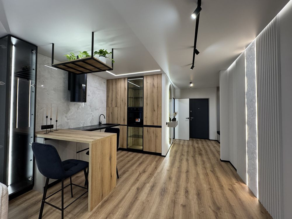 Вишукана,простора однокімнатна на березі озера Ивано-Франковск - изображение 6