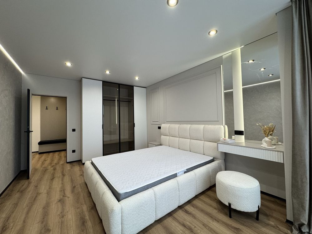 Вишукана,простора однокімнатна на березі озера Ивано-Франковск - изображение 8