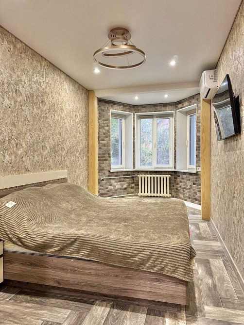 Продаж 3 кімнатної квартири на Гданцівці вул Шимановського Кривий Ріг - зображення 2