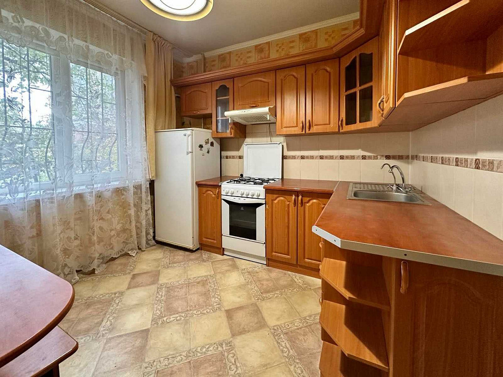 1ком Миколи Закревського 31, Троещина Киев - изображение 1