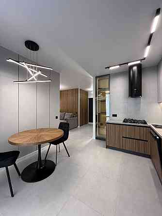 1-кім + вітальня, перша здача. Фемілі плаза Івано-Франківськ