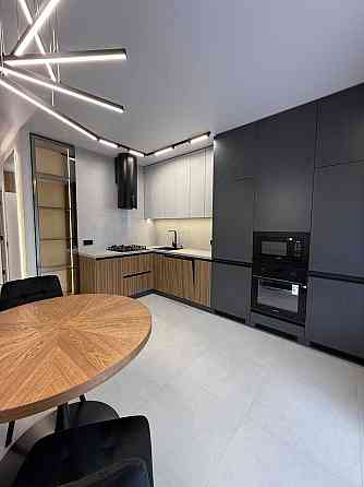 1-кім + вітальня, перша здача. Фемілі плаза Івано-Франківськ