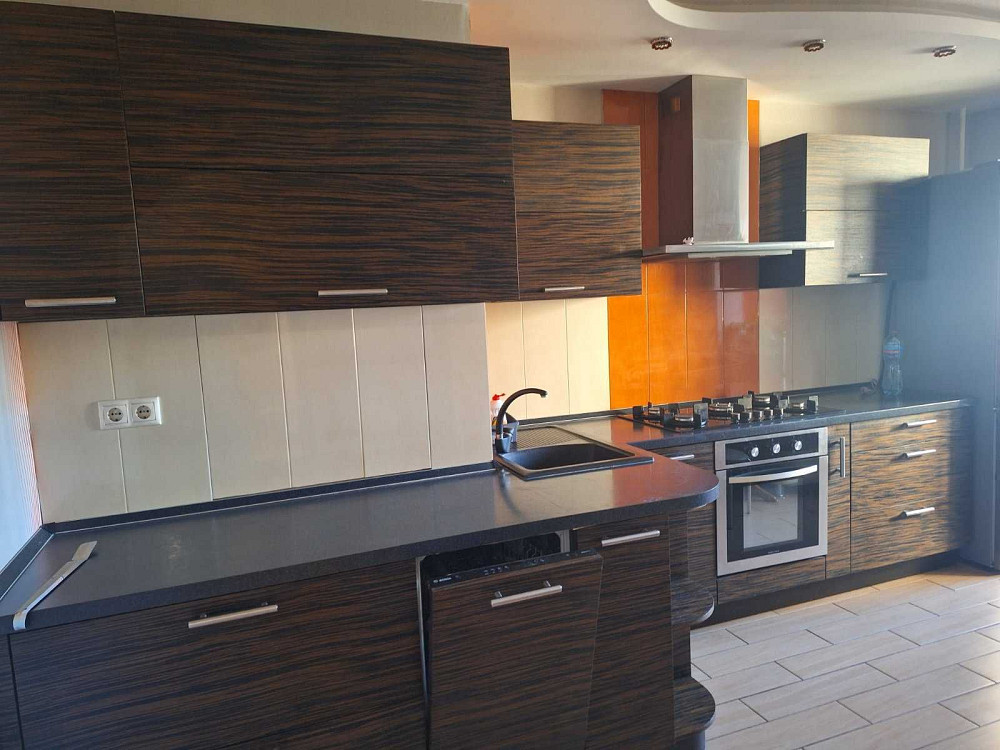 Здам 3-х кімнатну квартиру 86 кв. м. Кадетський Гай  ПУЛЮЯ 1, 8 поверх Киев - изображение 1