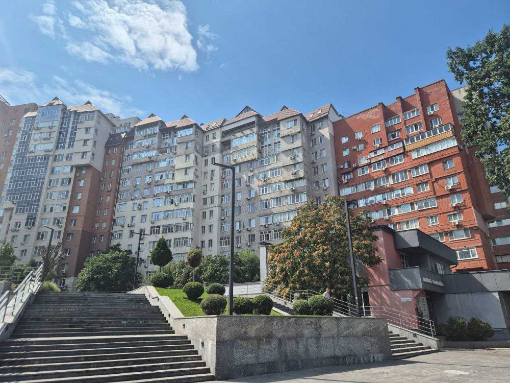 Продам квартиру на пр. Лесі Українки/бул. Кучеревського/Центр Дніпро - зображення 1